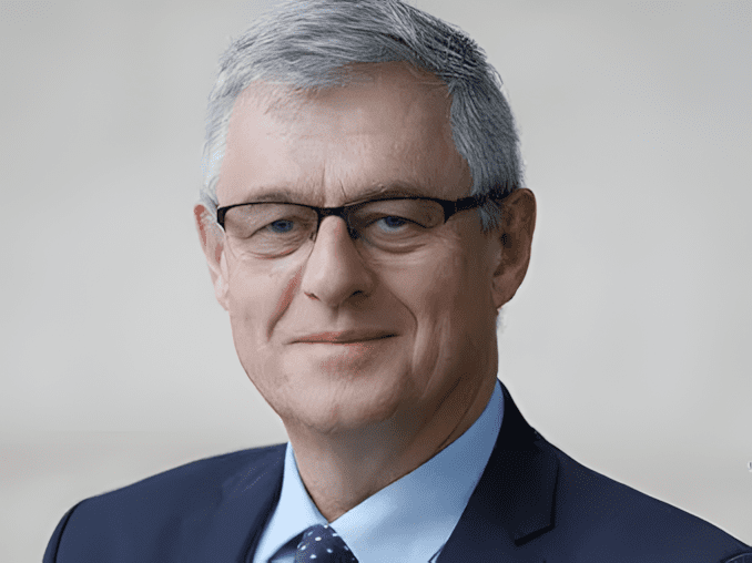 Professor David Ellwood AO